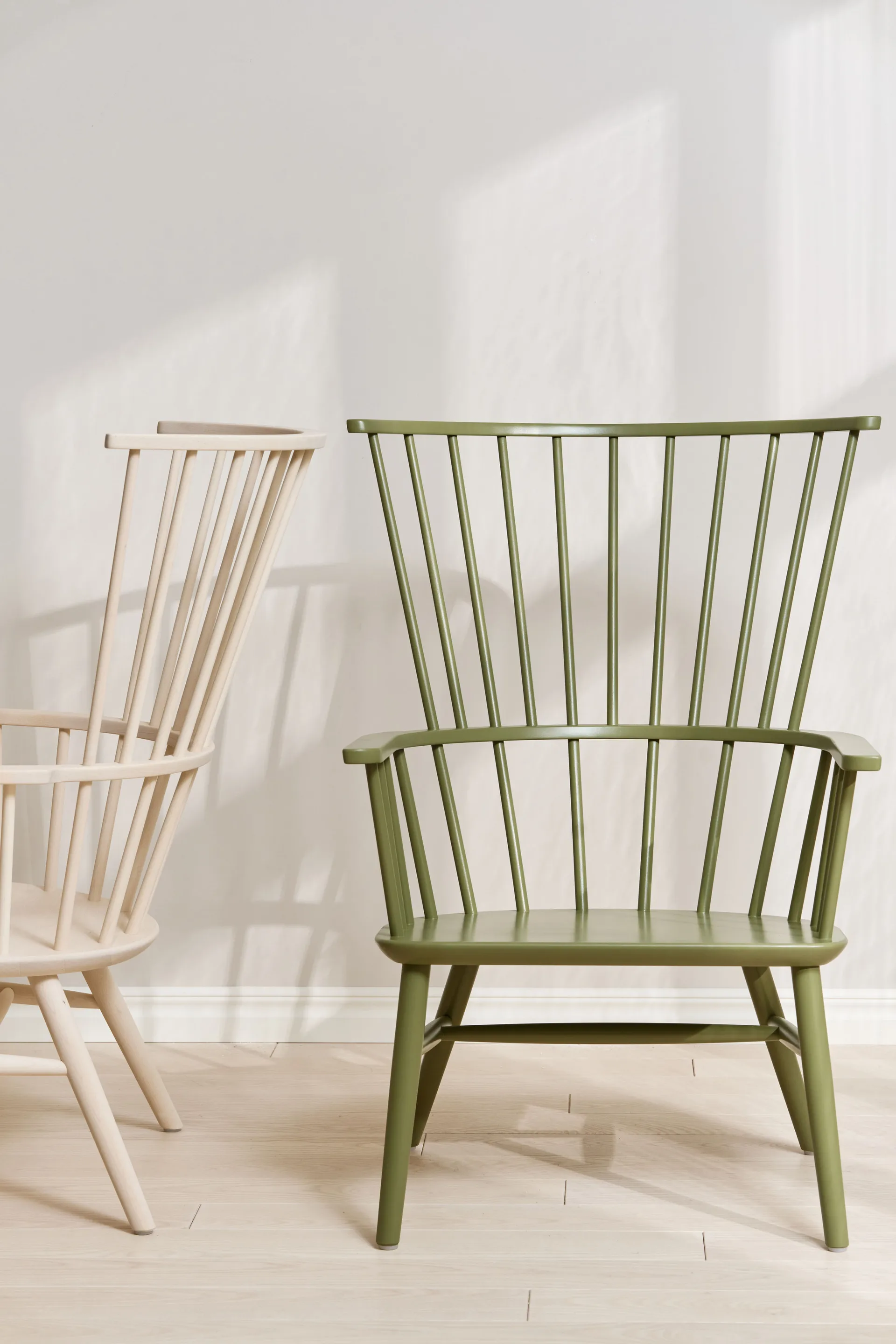 Henriette fåtölj dyna&nackkudde Olivgrön-Espresso Stolab