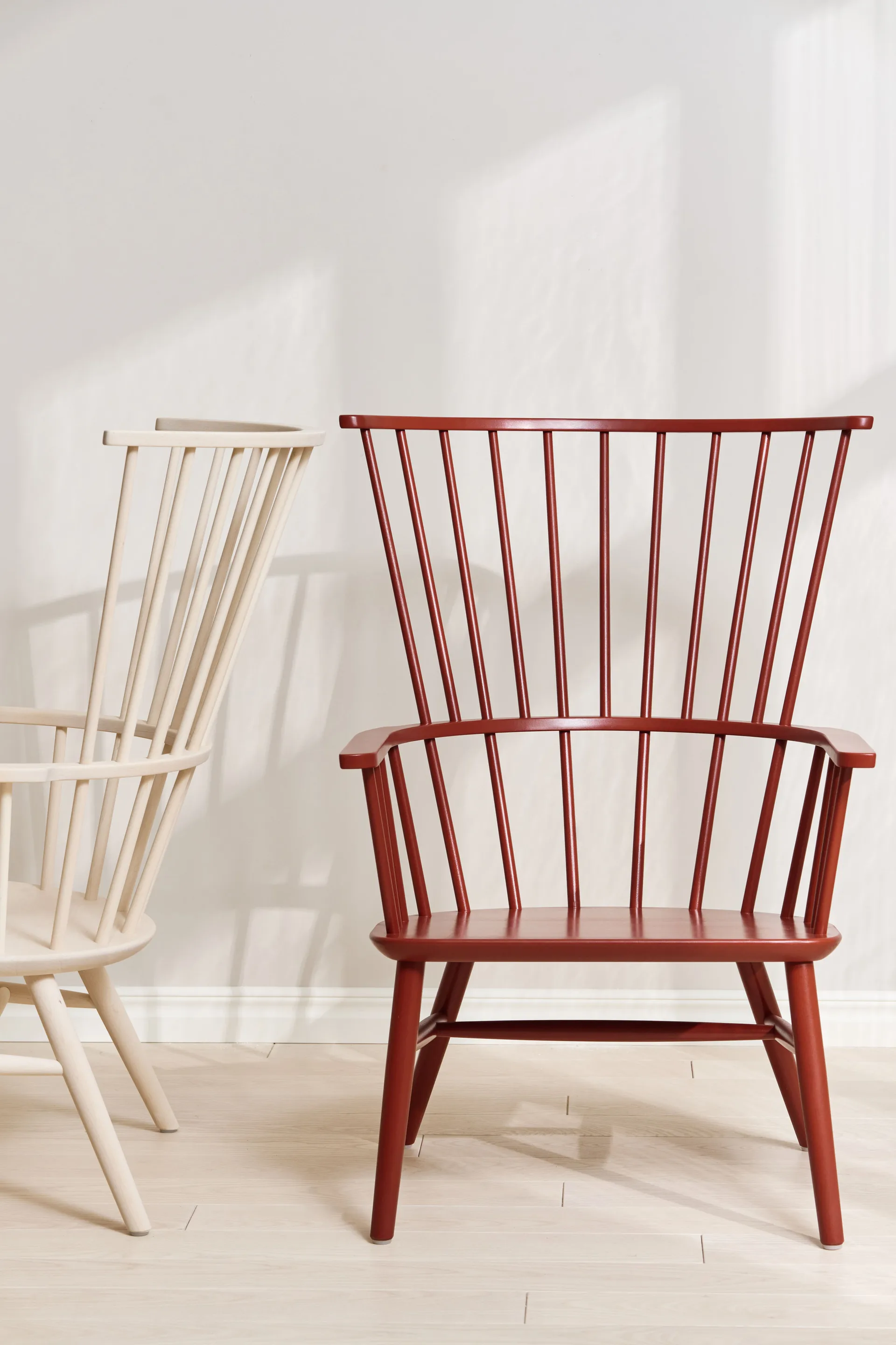 Henriette fåtölj dyna&nackkudde Svenssons faluröd-Sahara Stolab