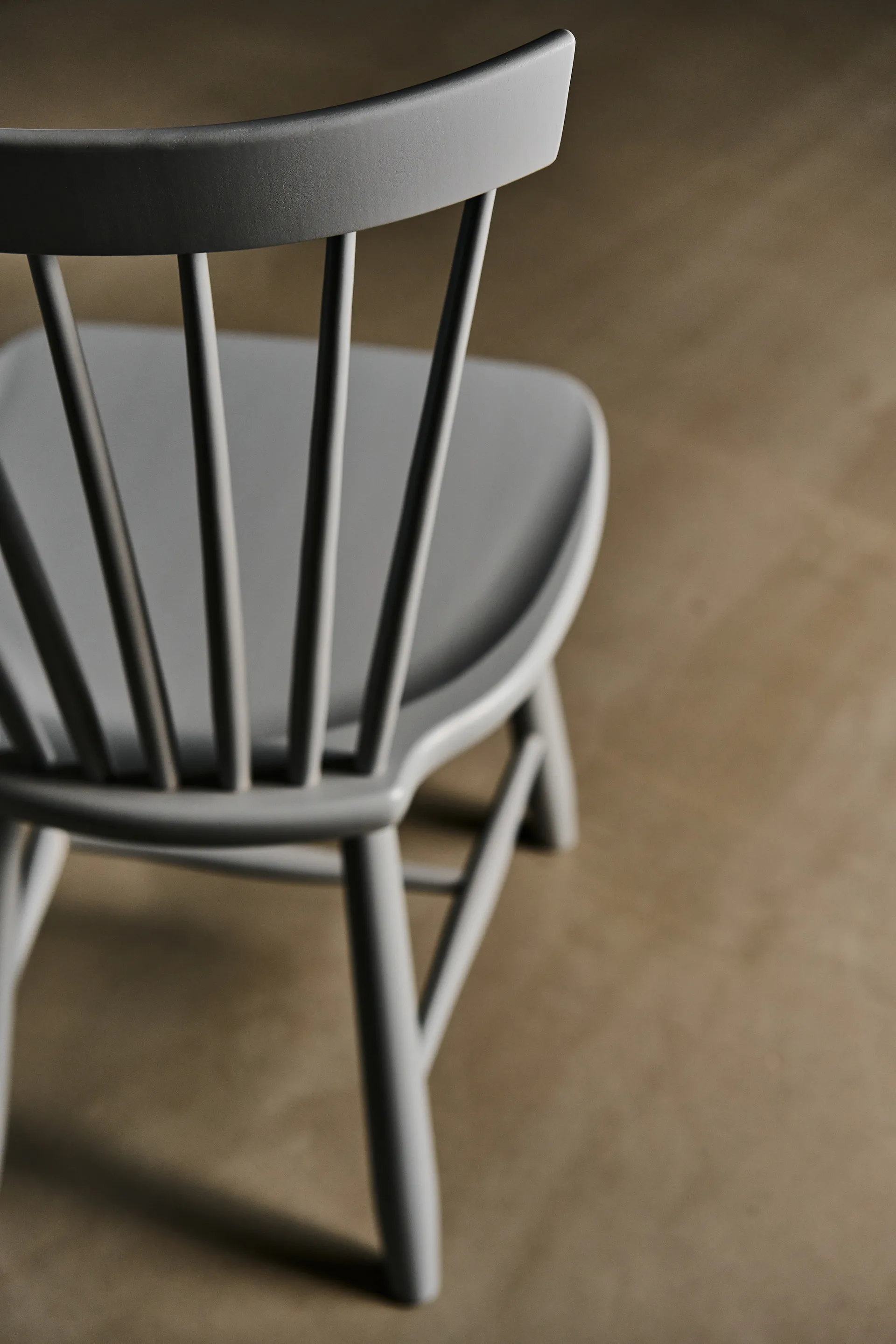 Lilla Åland stol, Svenssons-grå (björk) Stolab