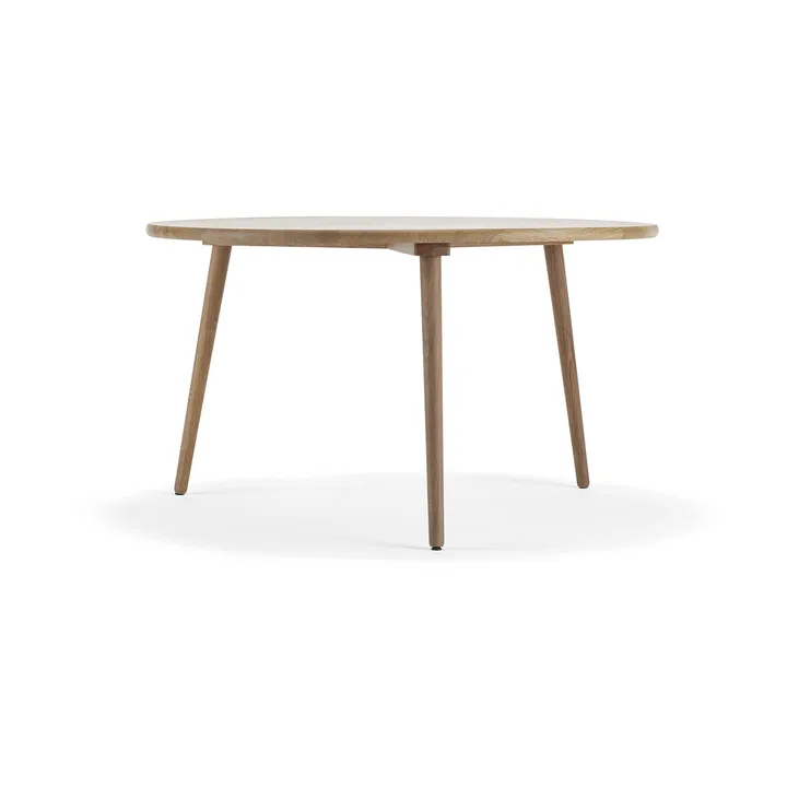 Miss Tailor bord Ø130 cm - Ek naturell olja - Stolab