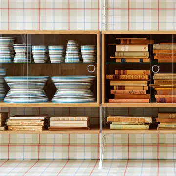 String vitrinskåp - Ask svartbets, 78x30 cm - String