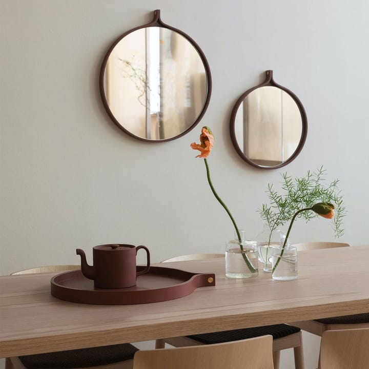 Comma bricka, soft white, liten Swedese