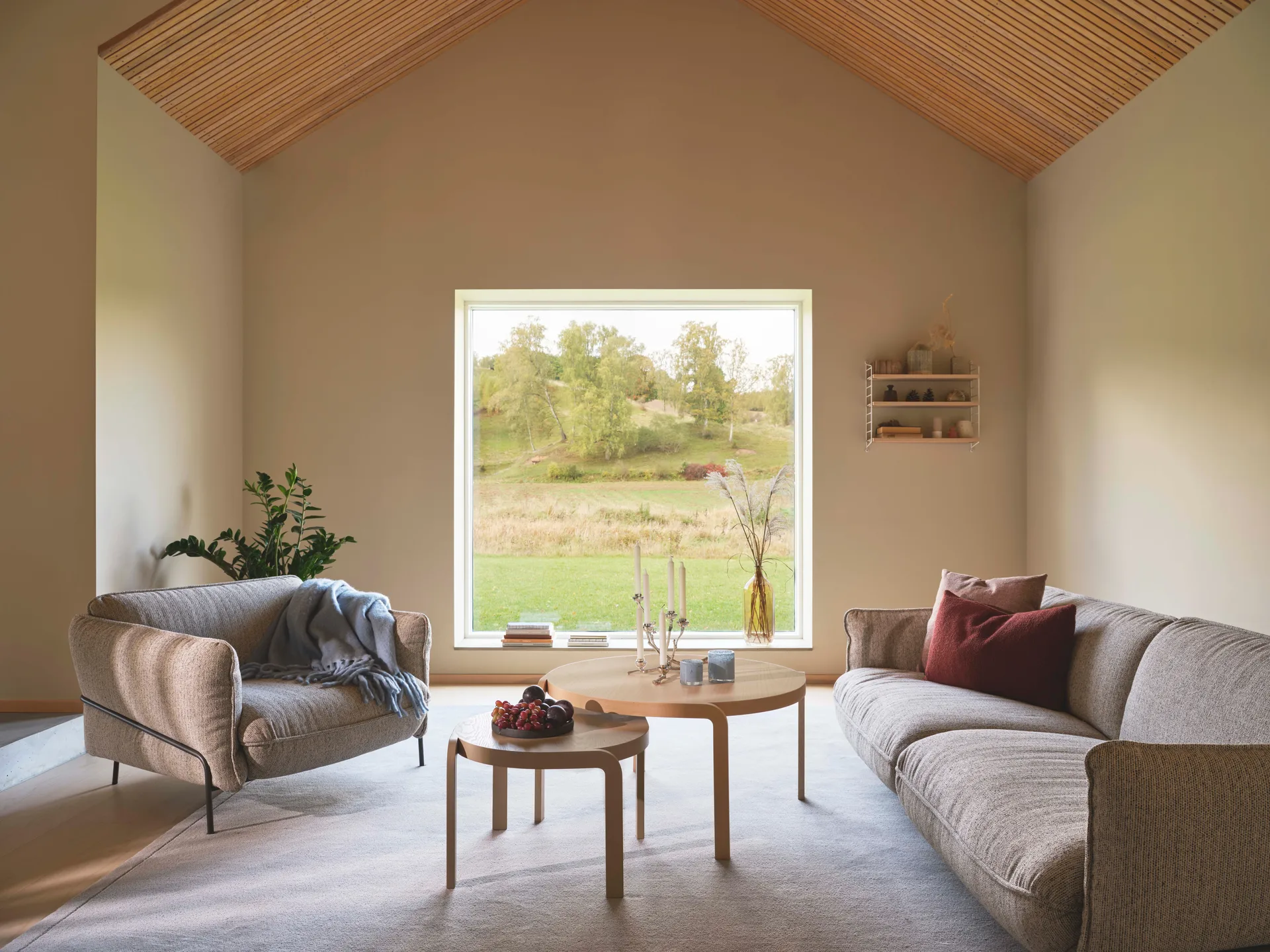 Continental soffa, Sealife Light beige/white-kromat stål Swedese