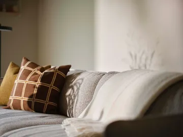 Continental soffa - Sealife Light beige/white-svartlackerat stål - Swedese