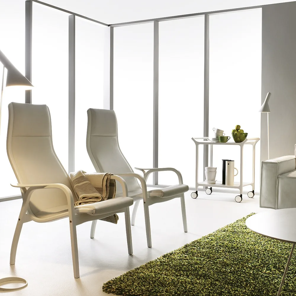 Lamino fåtölj, Svart-sadelläder-oljad ek Swedese