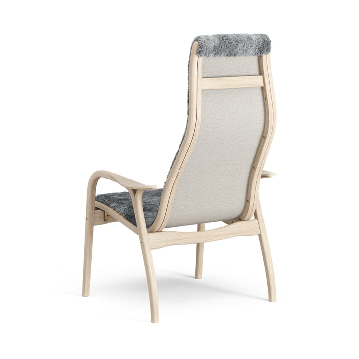Lamino fåtölj vitpigmenterad ek/fårskinn, Scandinavian Grey (grå) Swedese