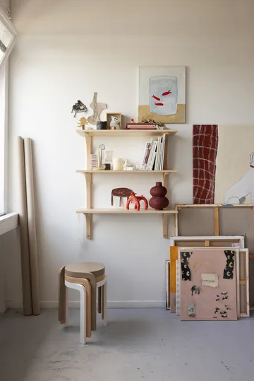 Levi hylla - Ilke blå-rostfritt stål, 2 hyllplan, 90 cm - Swedese