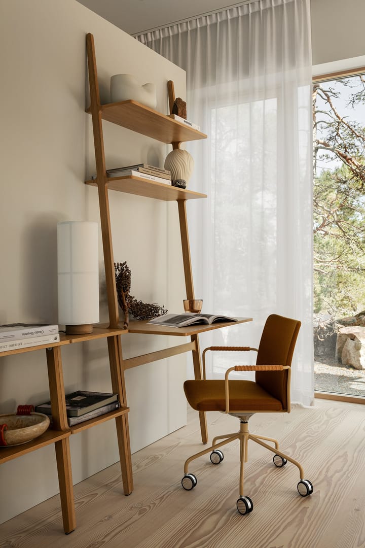 Libri hylla 2 hyllplan, Ek lackad Swedese