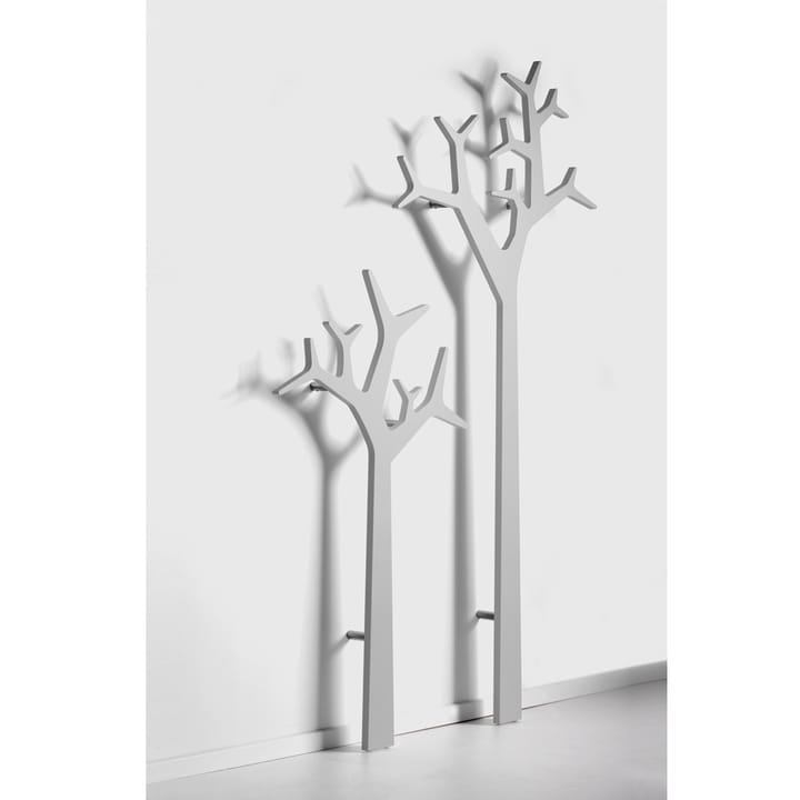 Tree rockhängare vägg, Ek klarlack Swedese