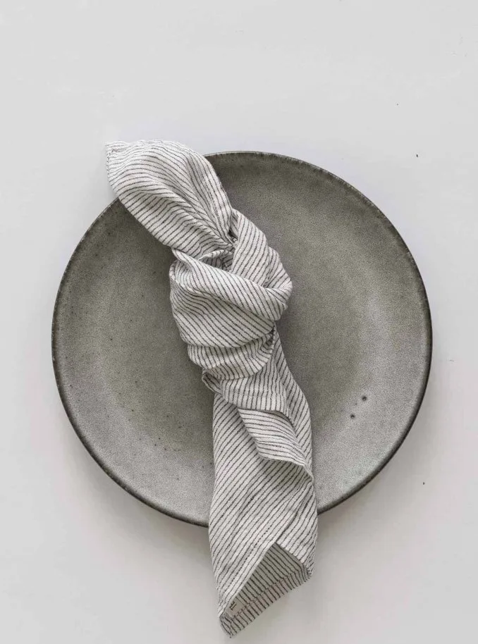 Washed linen tygservett 45x45 cm - Pinstripe - Tell Me More