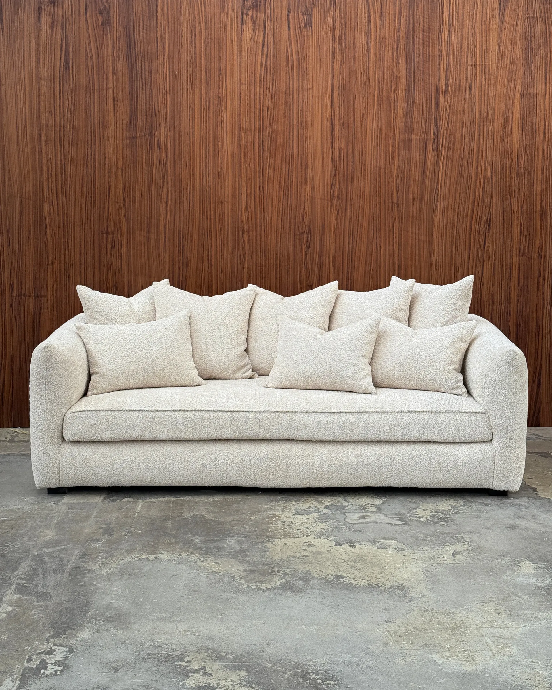 Cornell soffa, Bouclé soft sand Tinted