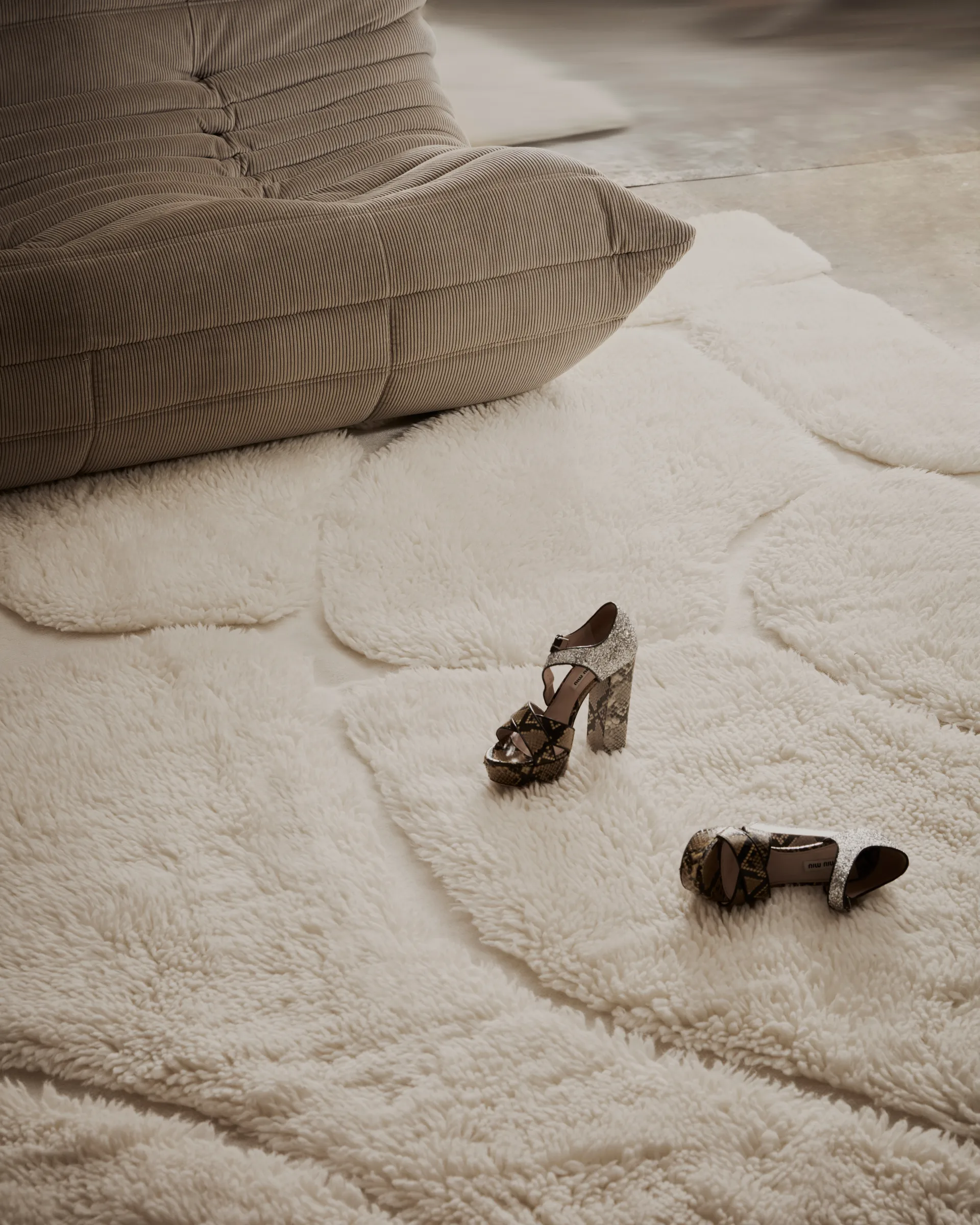 Kullin ullmatta 250x350 cm, Offwhite Tinted