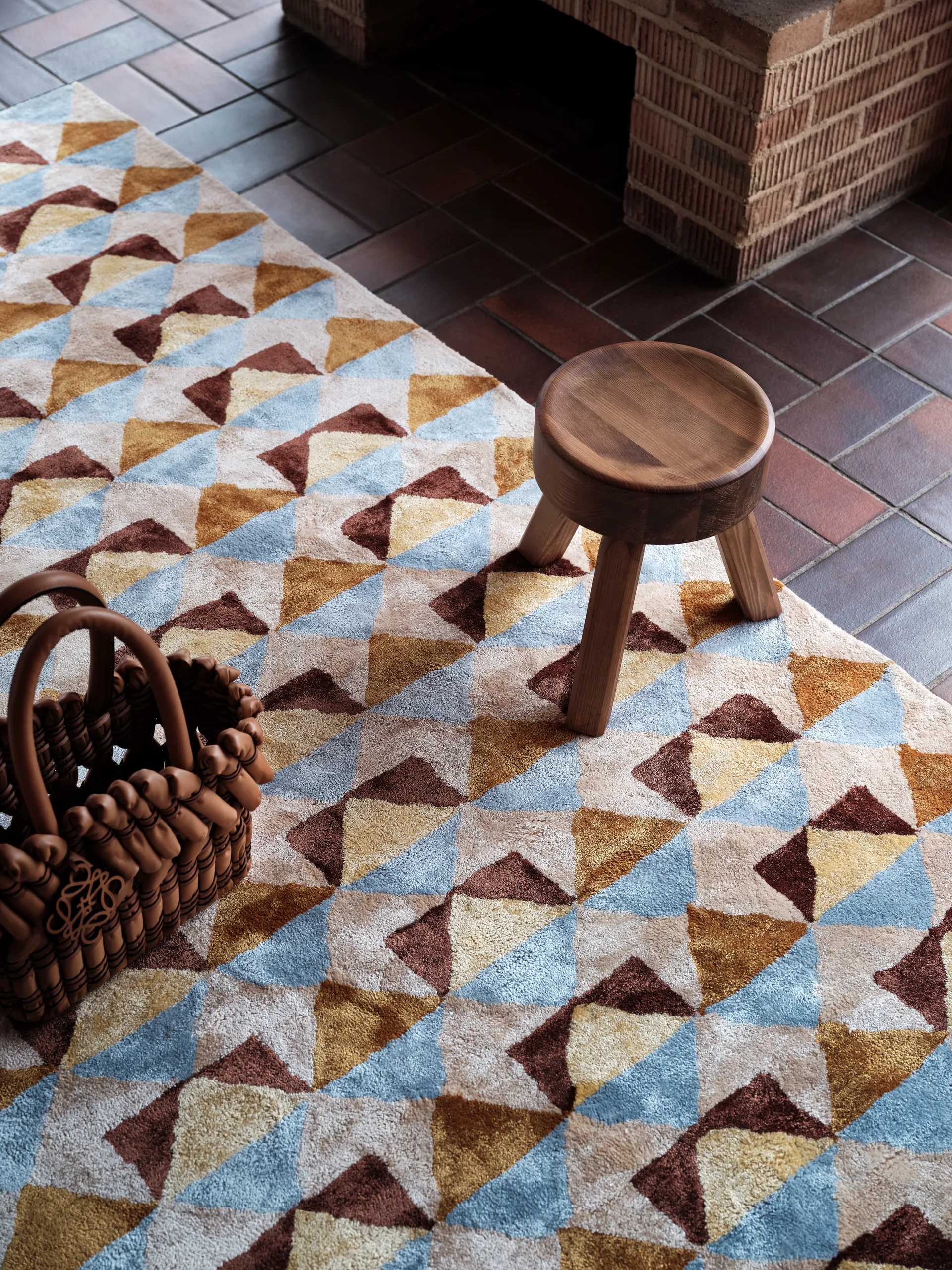 Mellin viskosmatta 170x240 cm, Multi Tinted