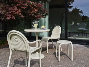 Groove cafébord runt - Putty, Ø70 cm - Bordsskiva - Tom Dixon