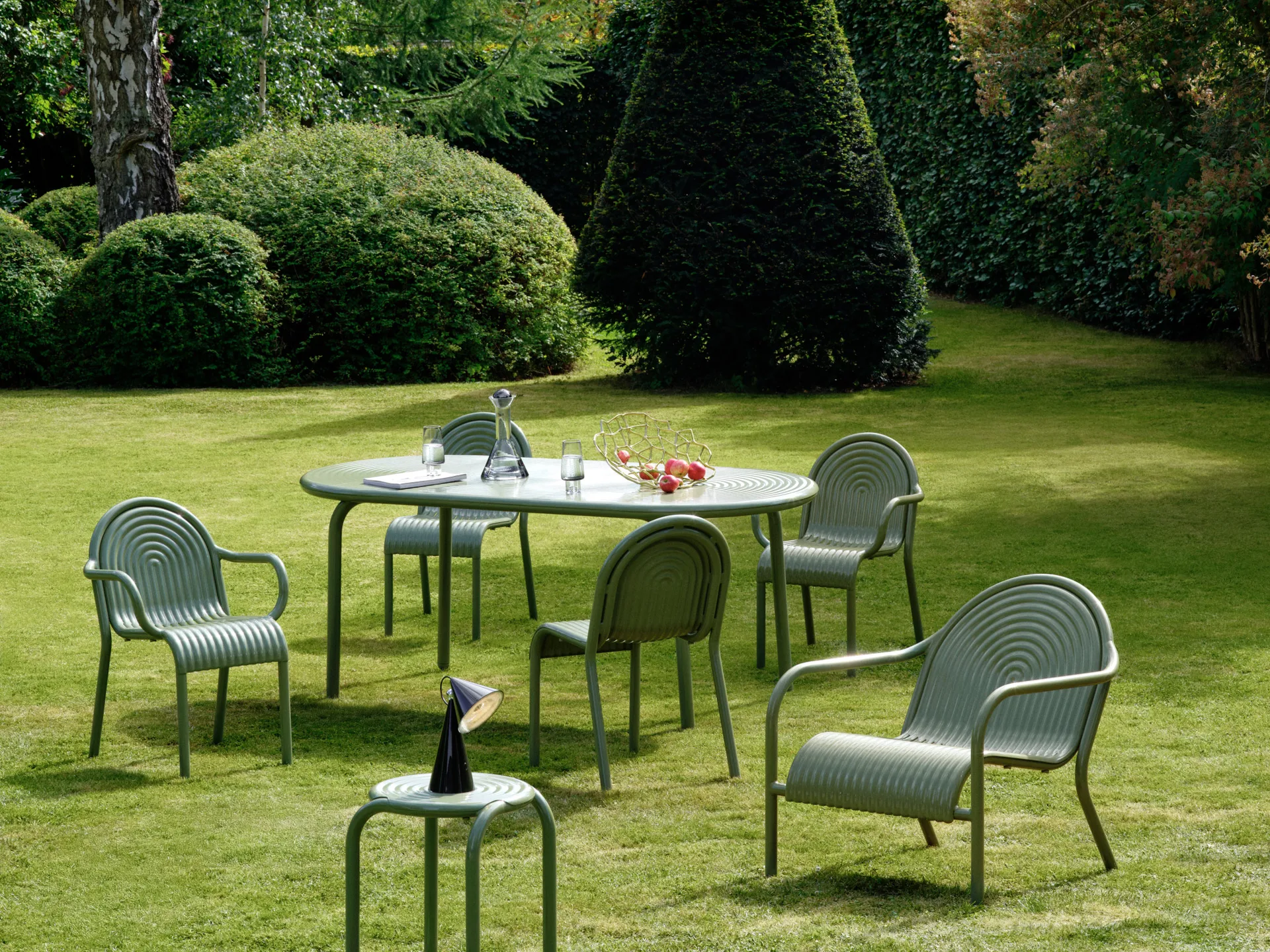 Groove Obround matbord - Moss, 86x186 cm, Bordsskiva Tom Dixon