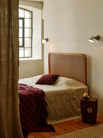 Pose Surface vägglampa - Silver - Tom Dixon