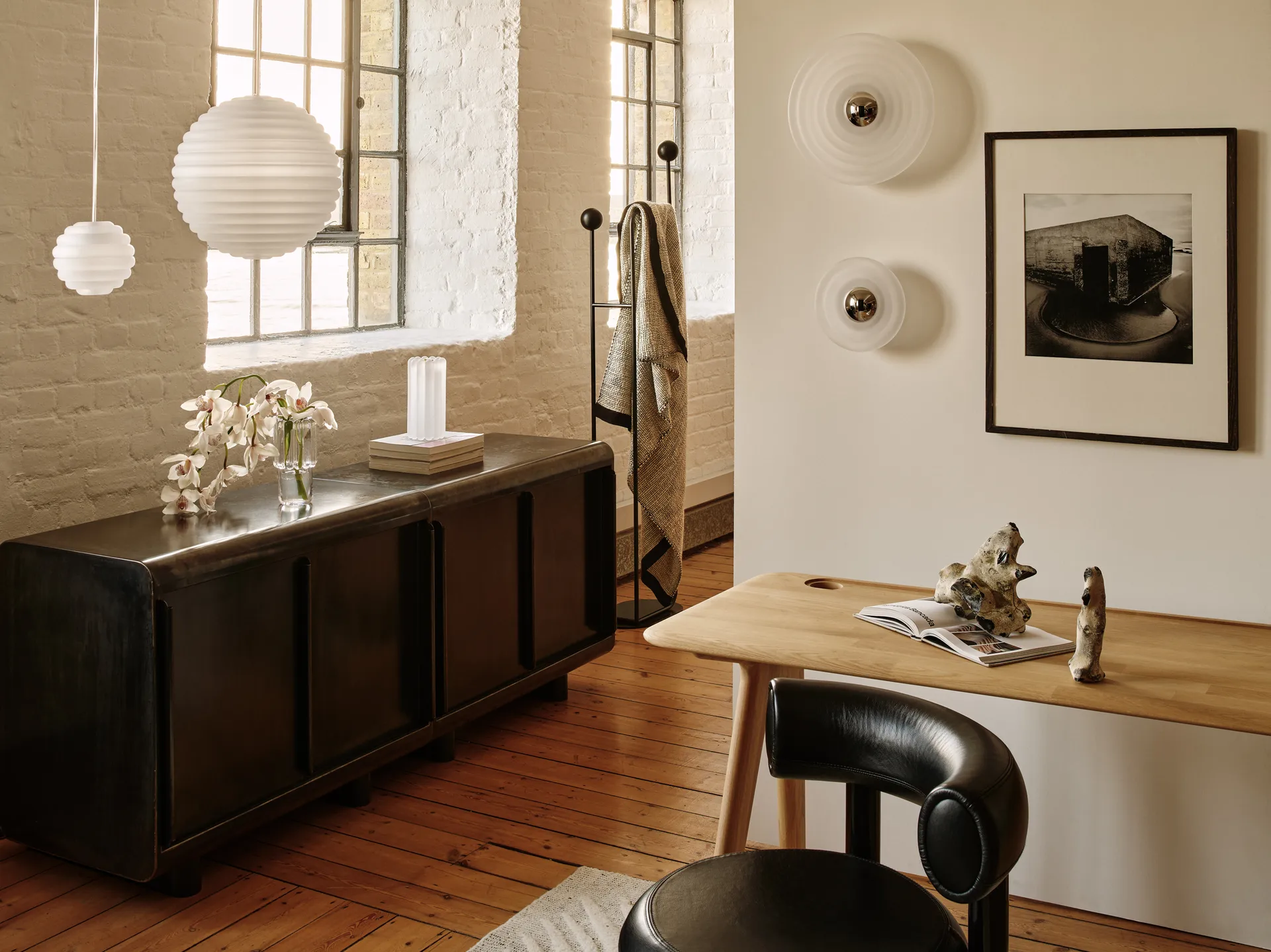 Press Sphere pendel LED Ø30 cm, Frosted Tom Dixon