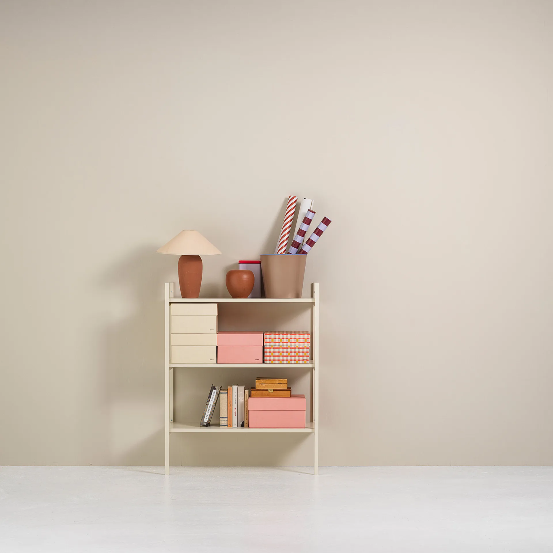 Portal bokhylla small, Off white, 80 cm TÔNN furniture