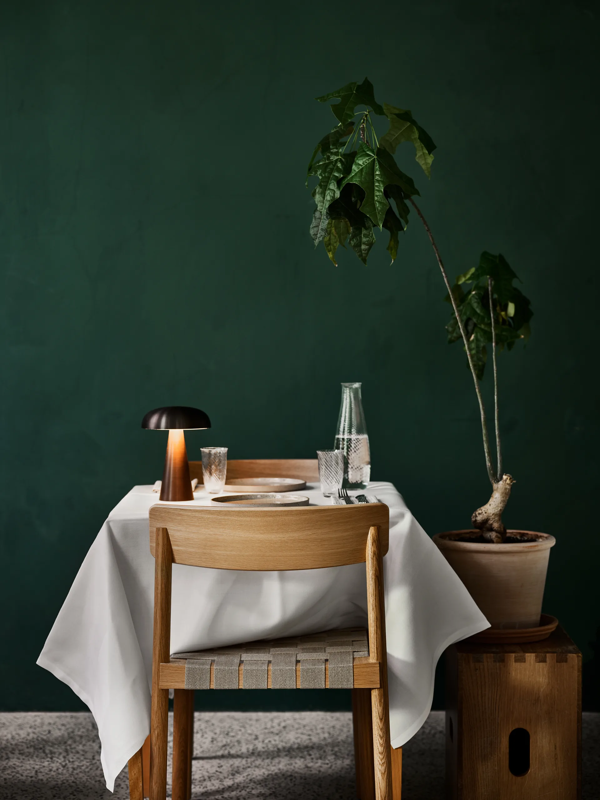 Betty TK1 stol, Ek-naturflätad linnebandsits, 2-pack,  &Tradition