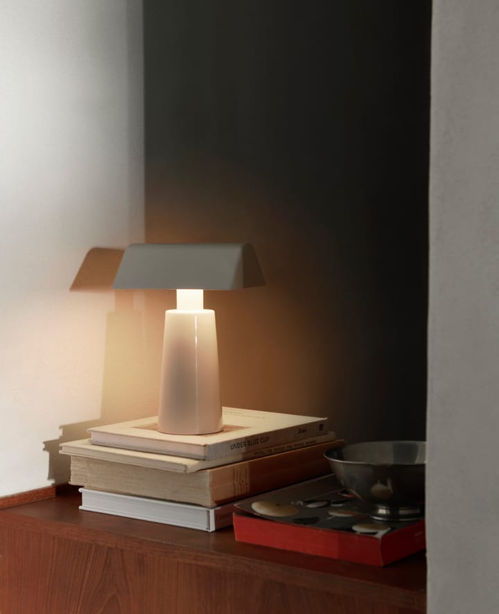 Caret MF1 portable bordslampa - Silk grey - &Tradition