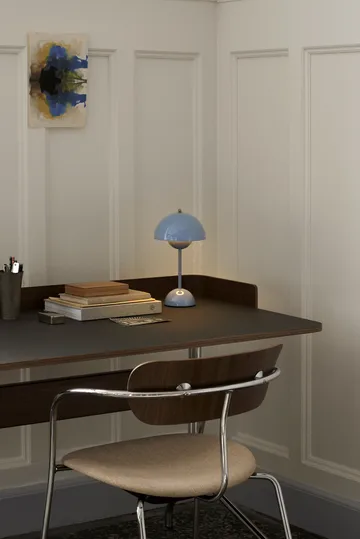 Flowerpot portabel bordslampa VP9 - ljusblå - &Tradition