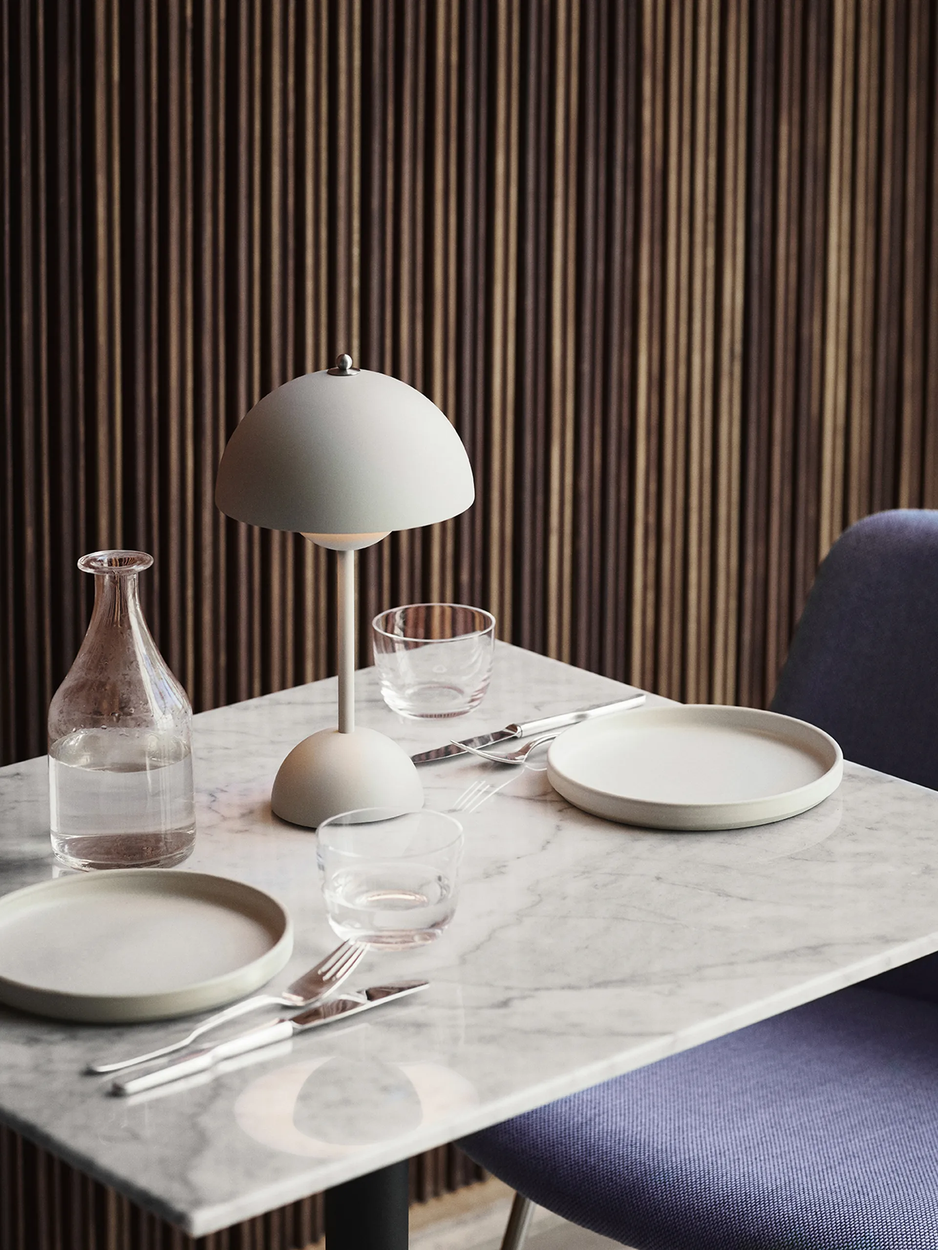 Flowerpot portabel bordslampa VP9, matt vit &Tradition