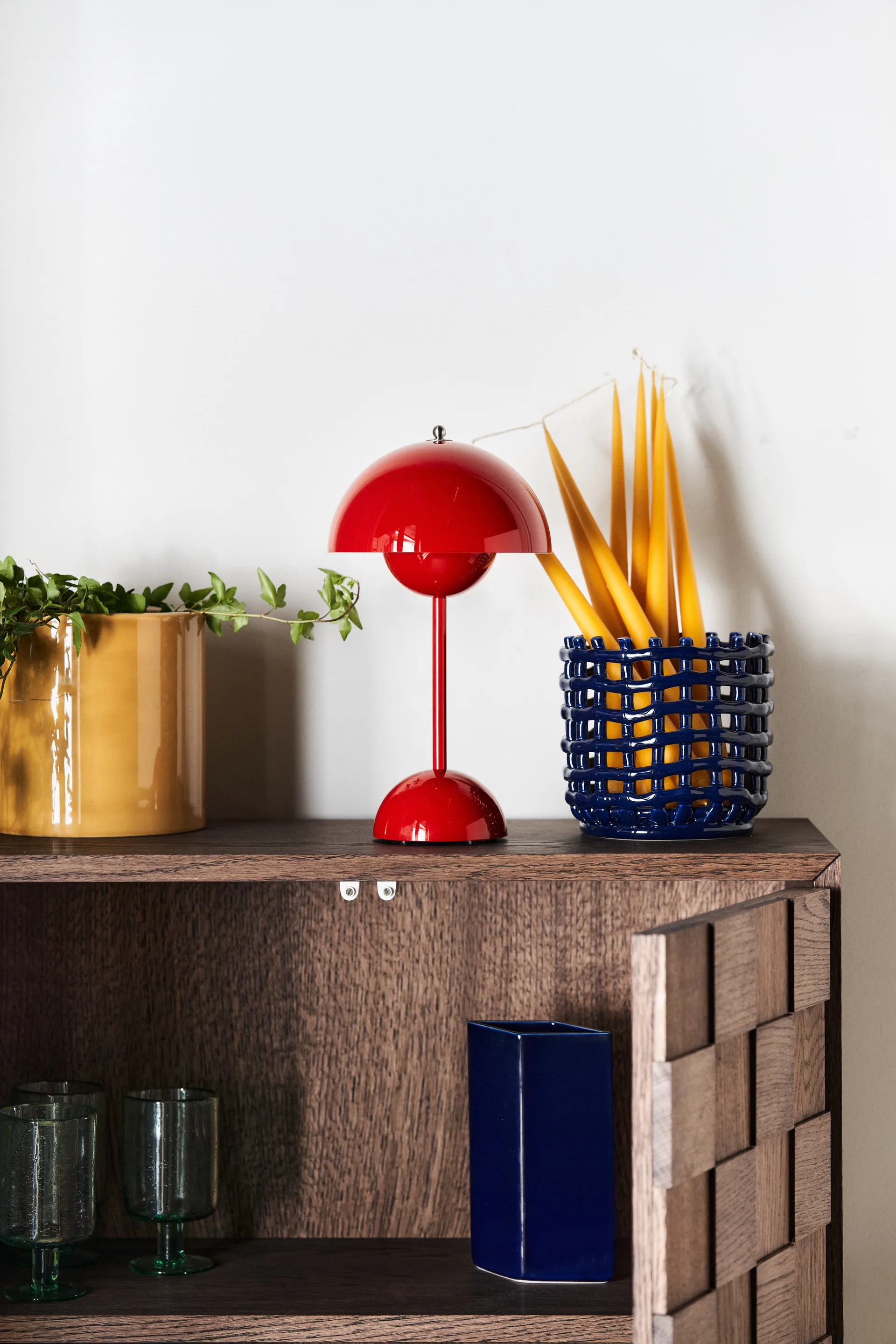 Flowerpot portabel bordslampa VP9, Vermilion red &Tradition