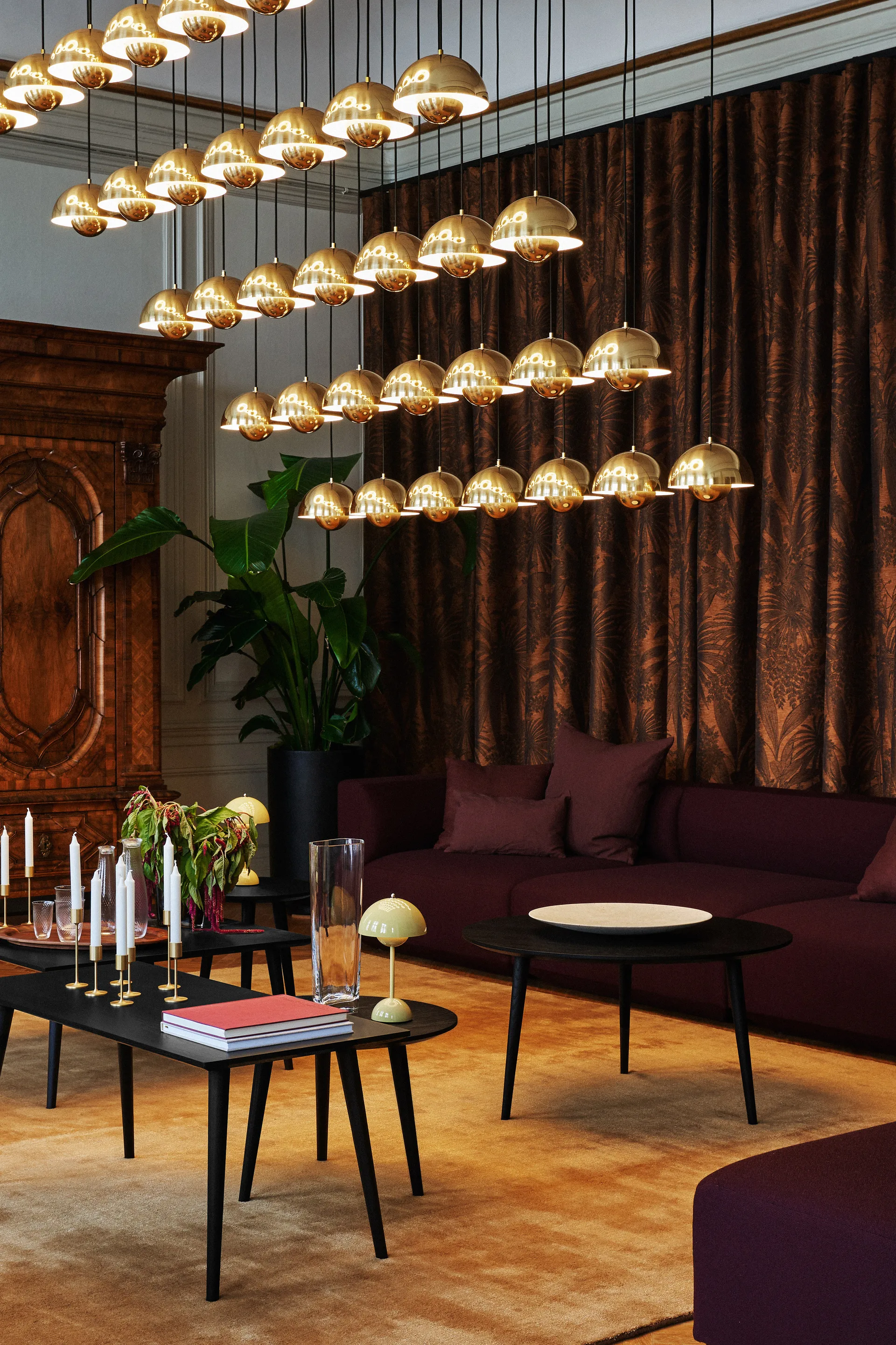 Flowerpot portable bordslampa VP9, Pale sand &Tradition