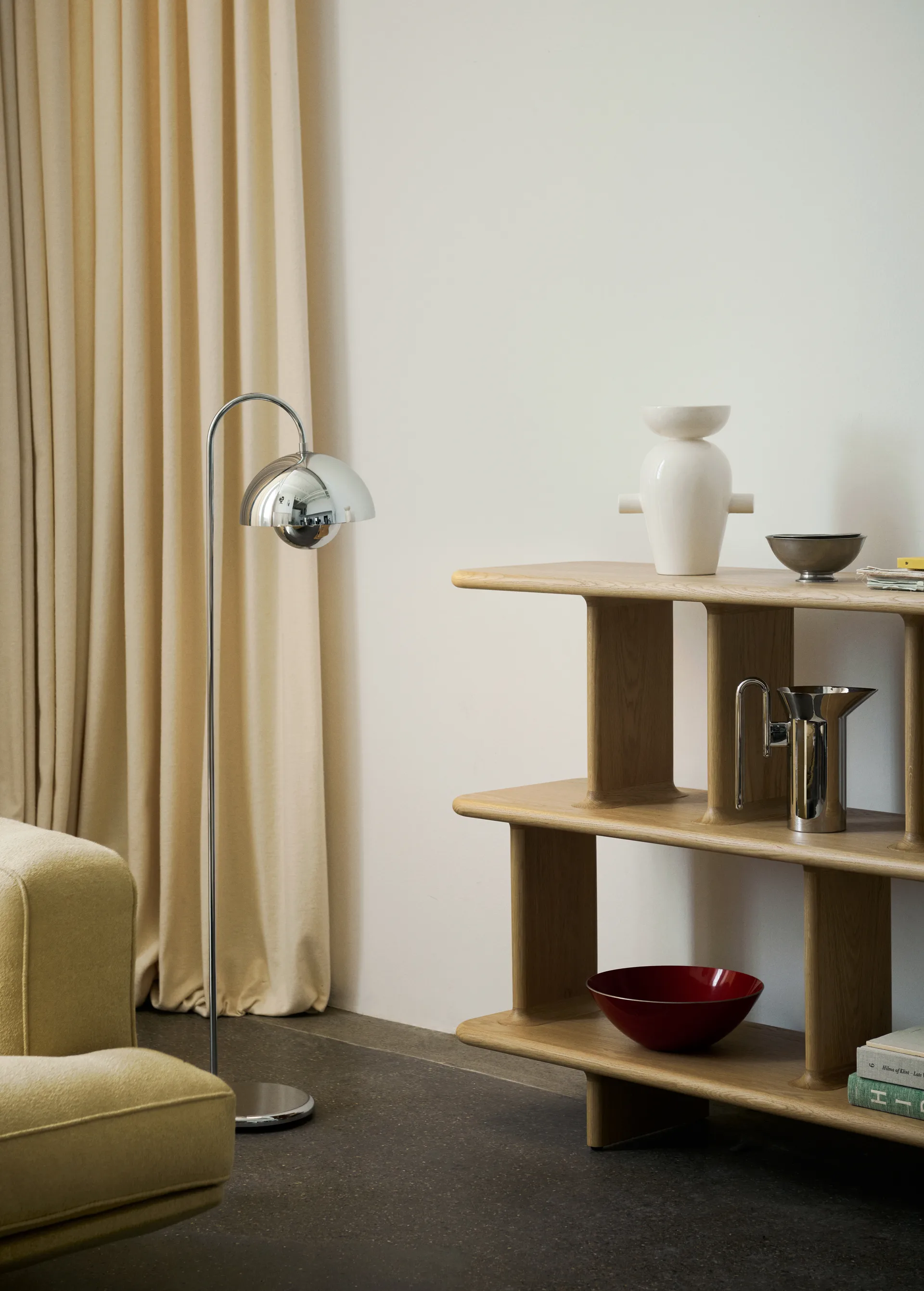 Flowerpot VP12 golvlampa, Chrome &Tradition