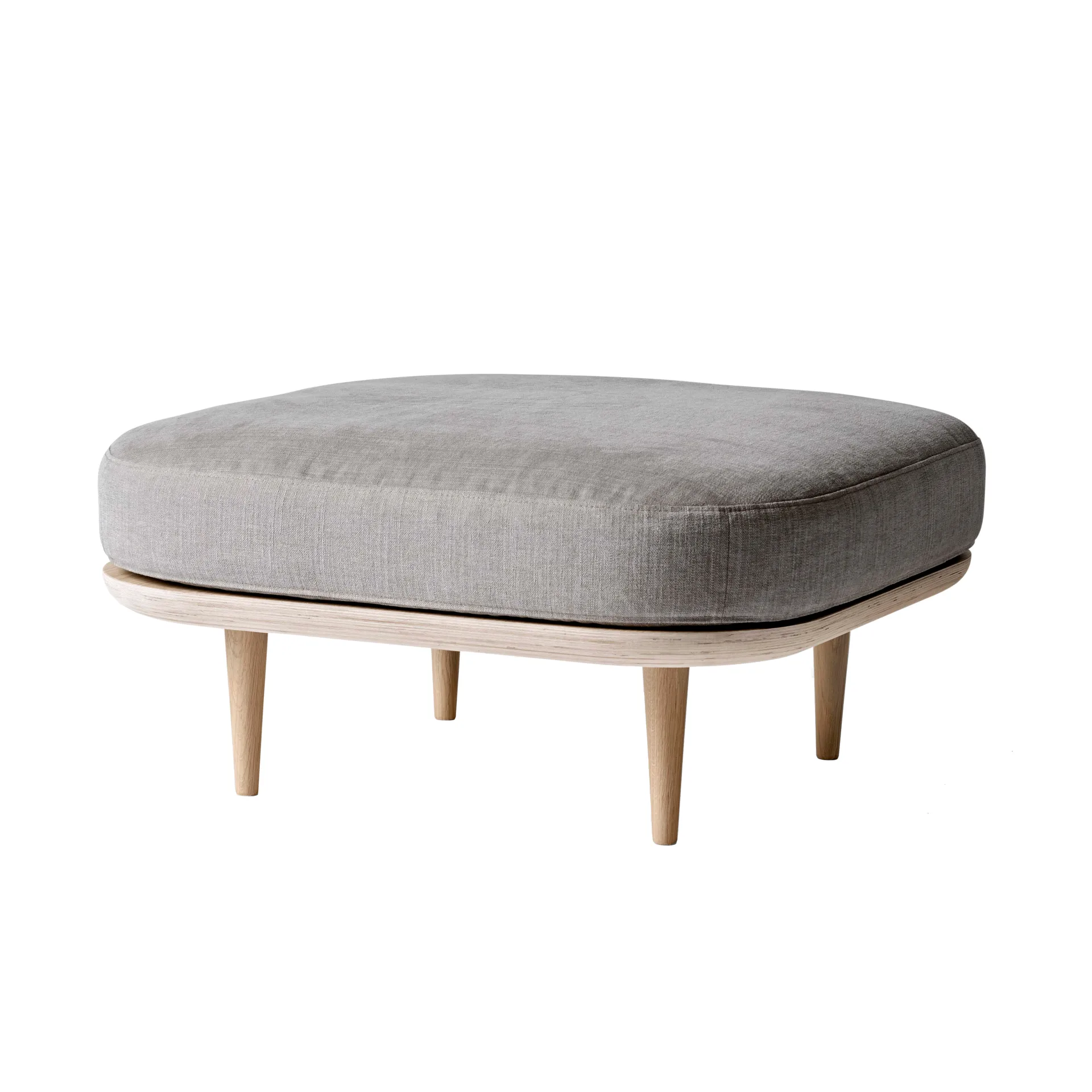 Fly sittpuff SC9, ljus oljad ek-beige tyg &Tradition