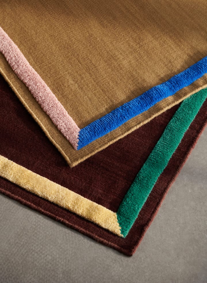 Framed AP13 matta 90x140 cm, Plum &Tradition