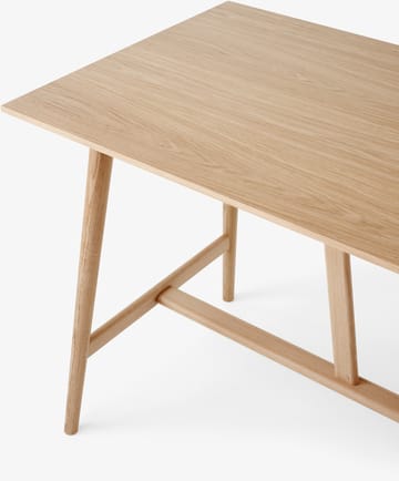 In Between SK26 Counter Table barbord 190x80x95 cm - Lackad ek - &Tradition