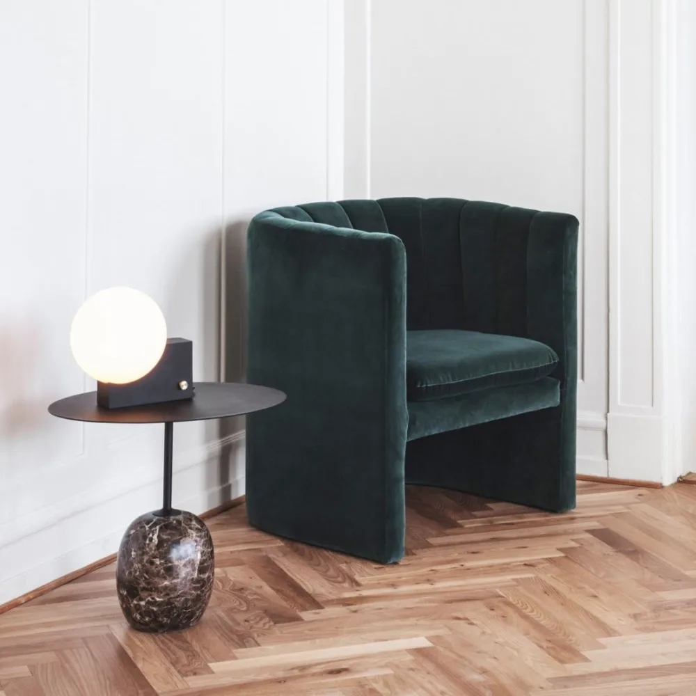 Lato LN9 sidobord, vit, crema diva marmor &Tradition