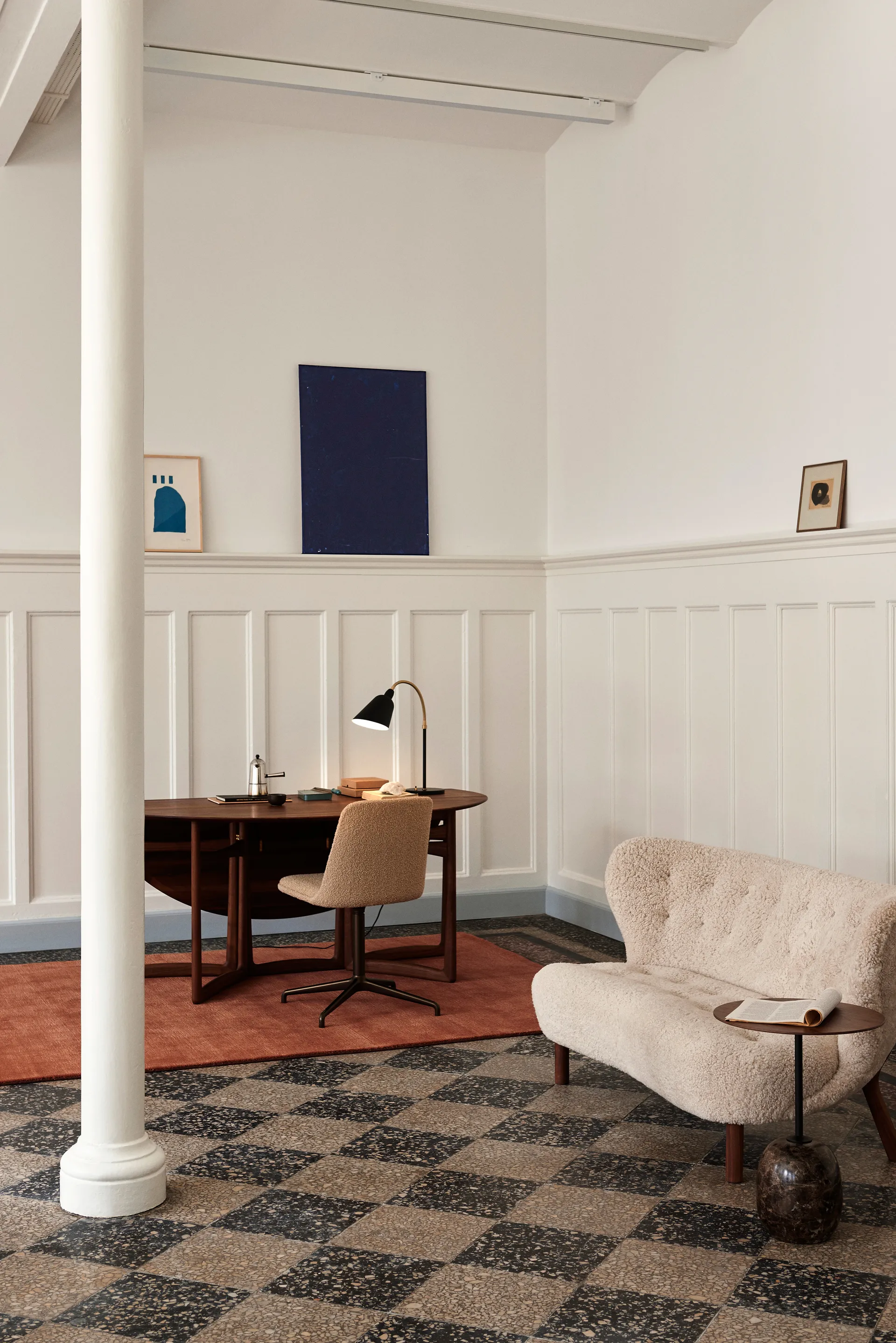 Little Petra VB2 soffa, Oljad valnöt-Moonlight &Tradition