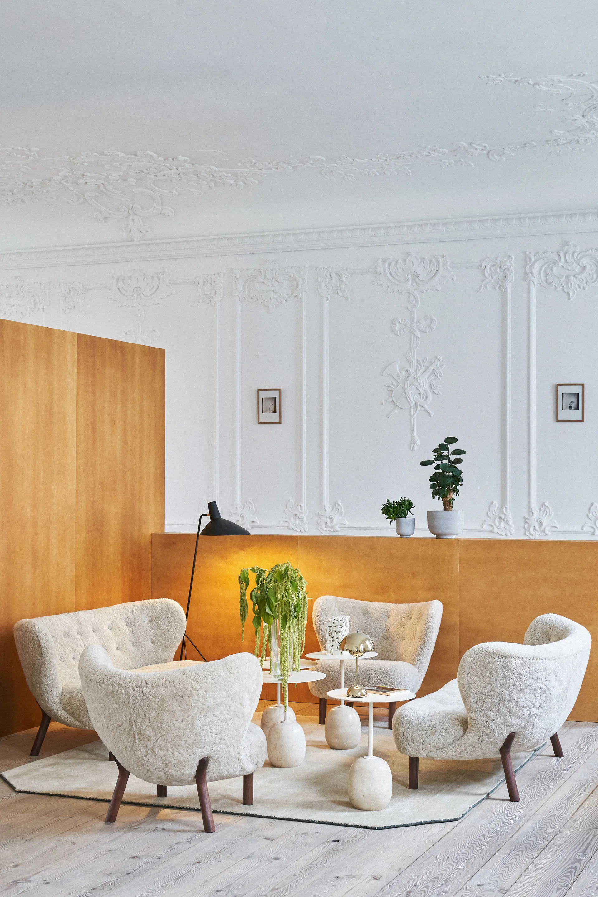 Little Petra VB2 soffa, Oljad valnöt-Moonlight &Tradition