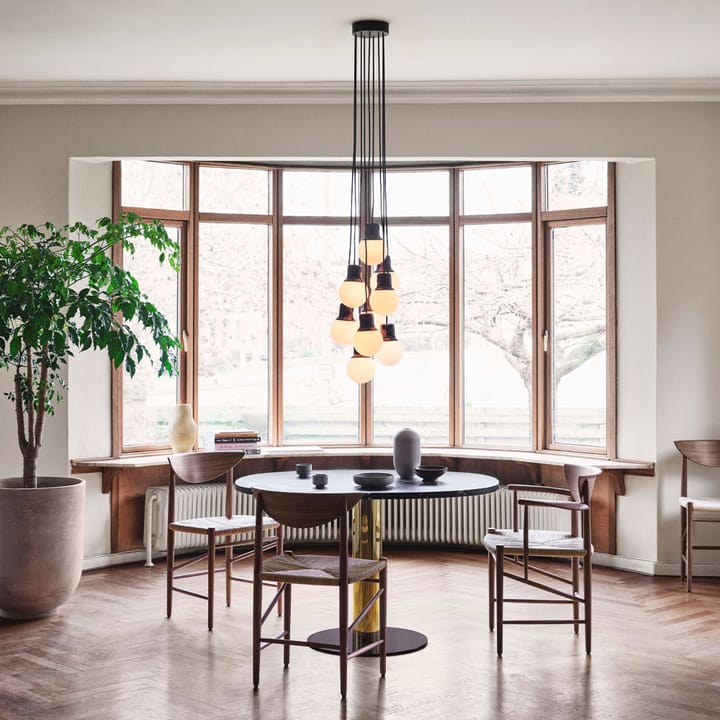 Mass Light NA6 pendel, svart marmor/vit, nero marquina &Tradition
