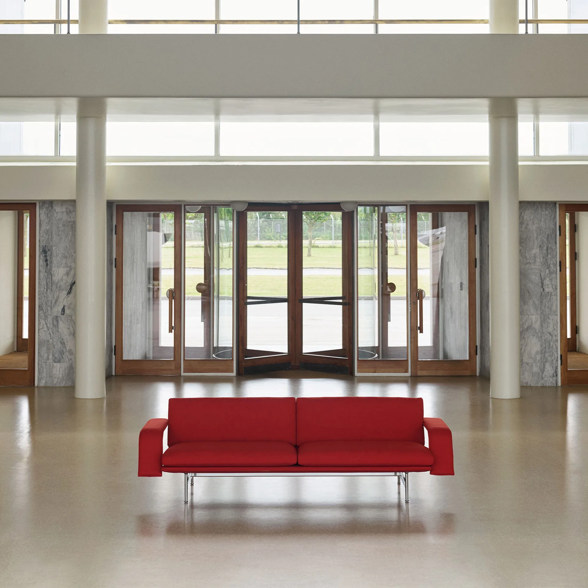 Meantime AV31 3-sits soffa, Pol. aluminium-Fiord 0571 &Tradition