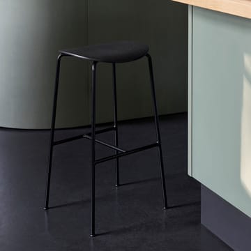 Pavilion AV37 barpall 68 cm - Black-black lacquered oak - &Tradition