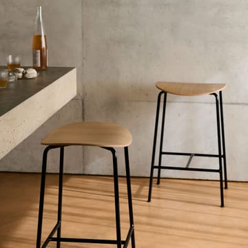 Pavilion AV38 barpall 79 cm - Black-lacquered oak - &Tradition