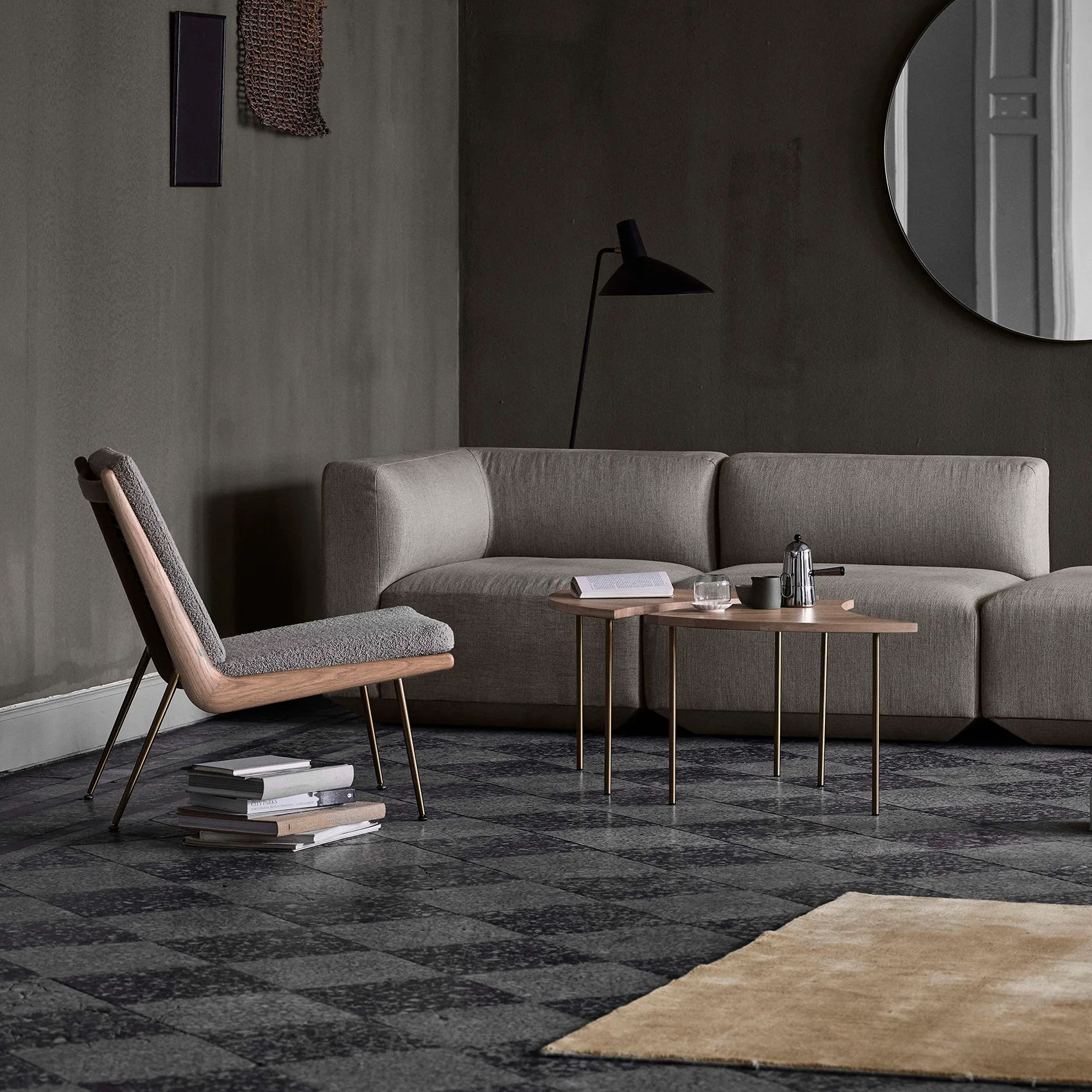 Pinwheel sidobord HM7, Vitoljad ek &Tradition