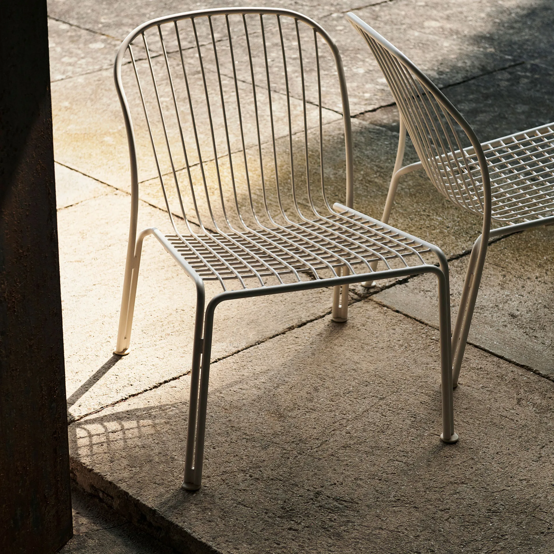 Thorvald SC100 loungestol, Ivory &Tradition