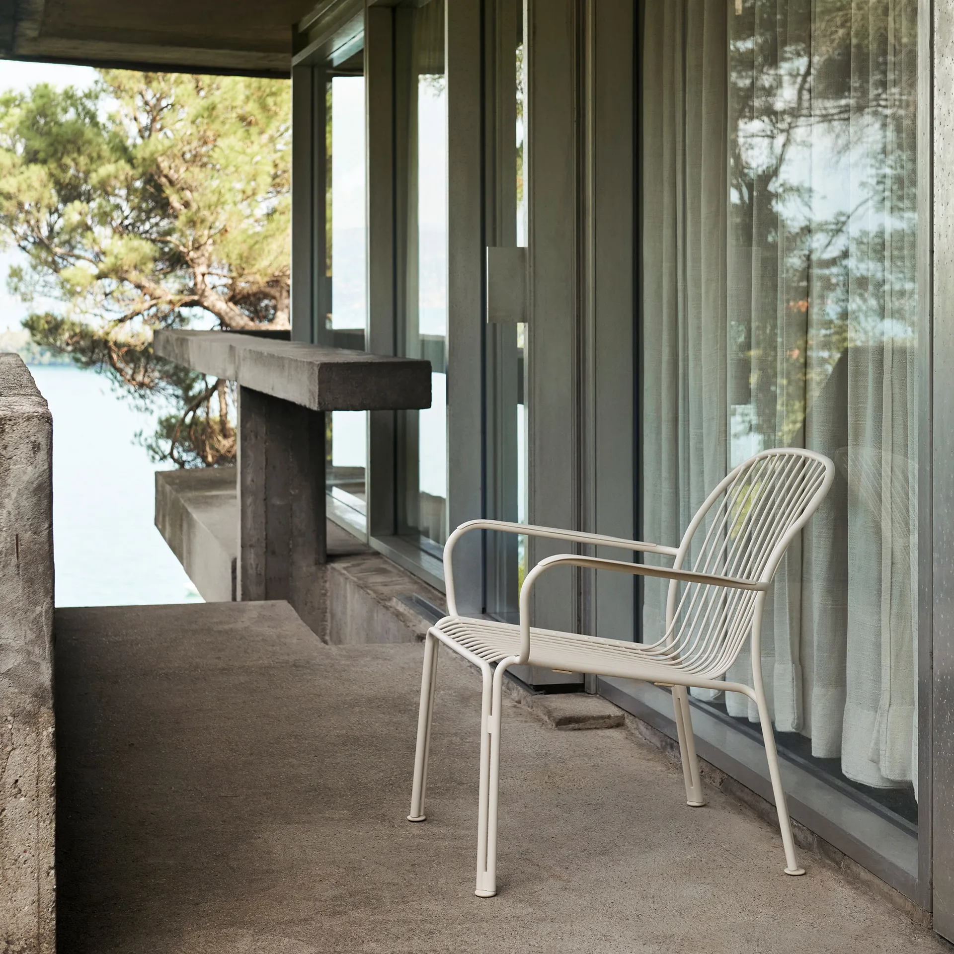 Thorvald SC101 loungestol, Ivory &Tradition