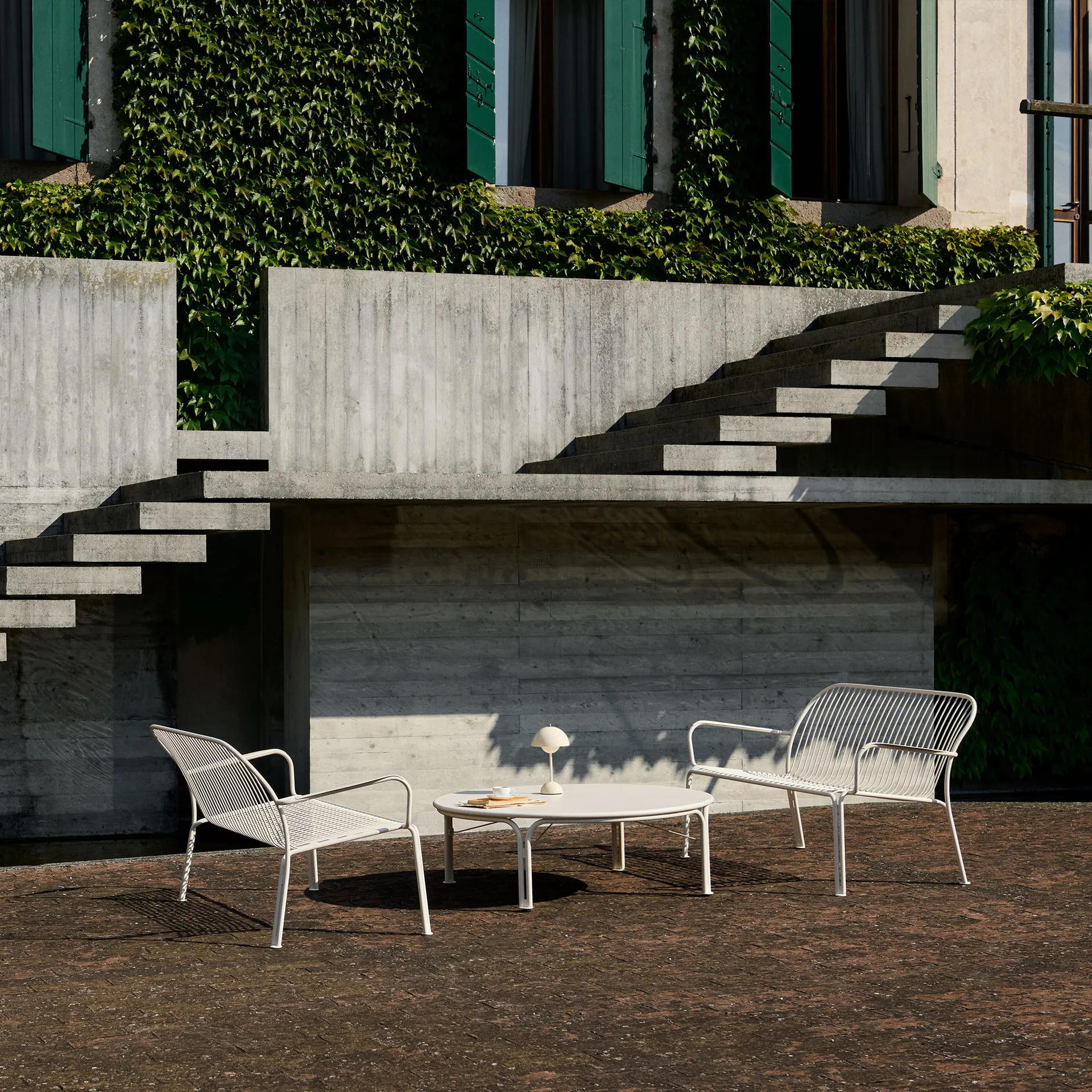 Thorvald SC109 soffbord, Ivory, Ø115 cm &Tradition