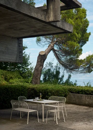 Thorvald SC111 bänk - Ivory, 129 cm - &Tradition