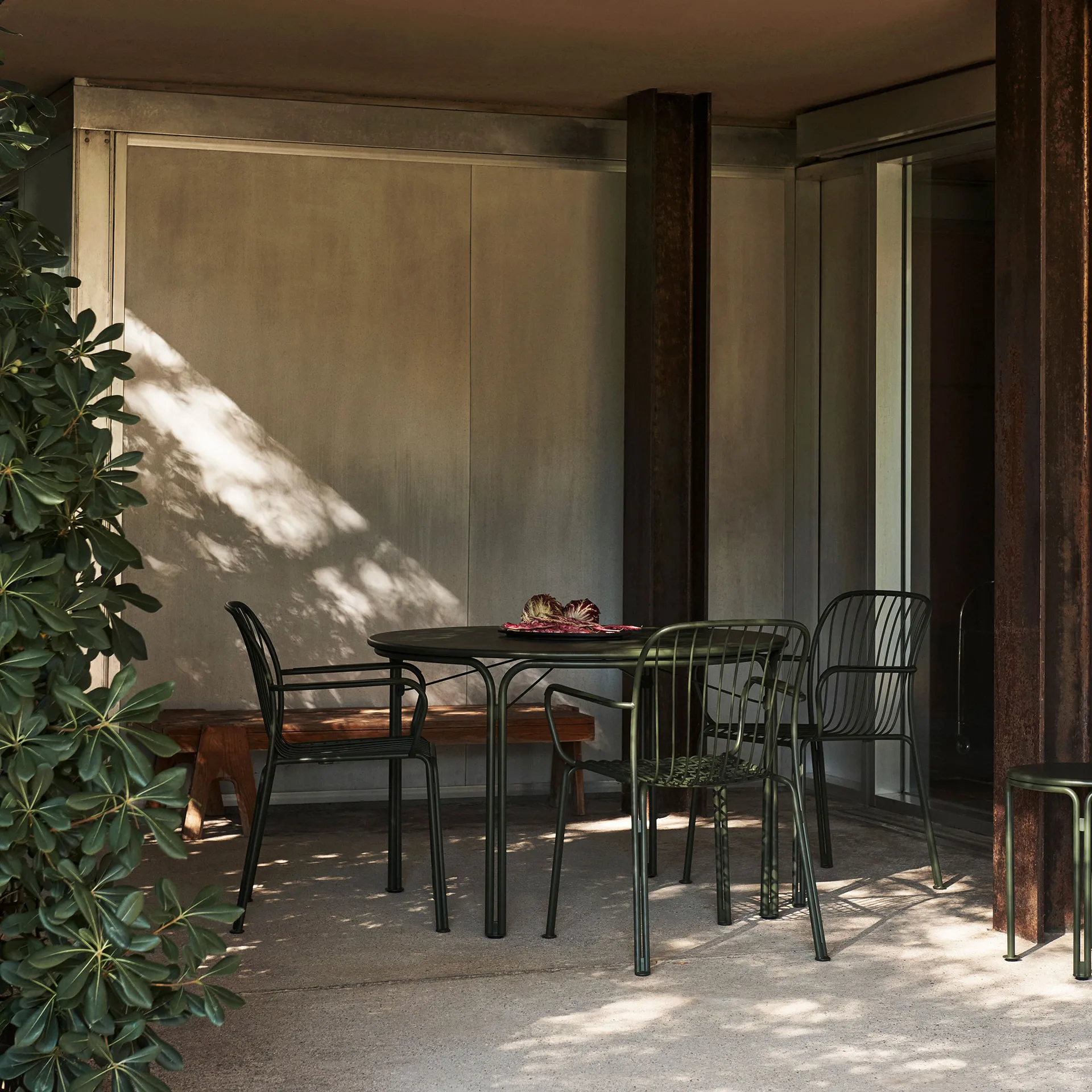 Thorvald SC95 stol, Bronze green &Tradition