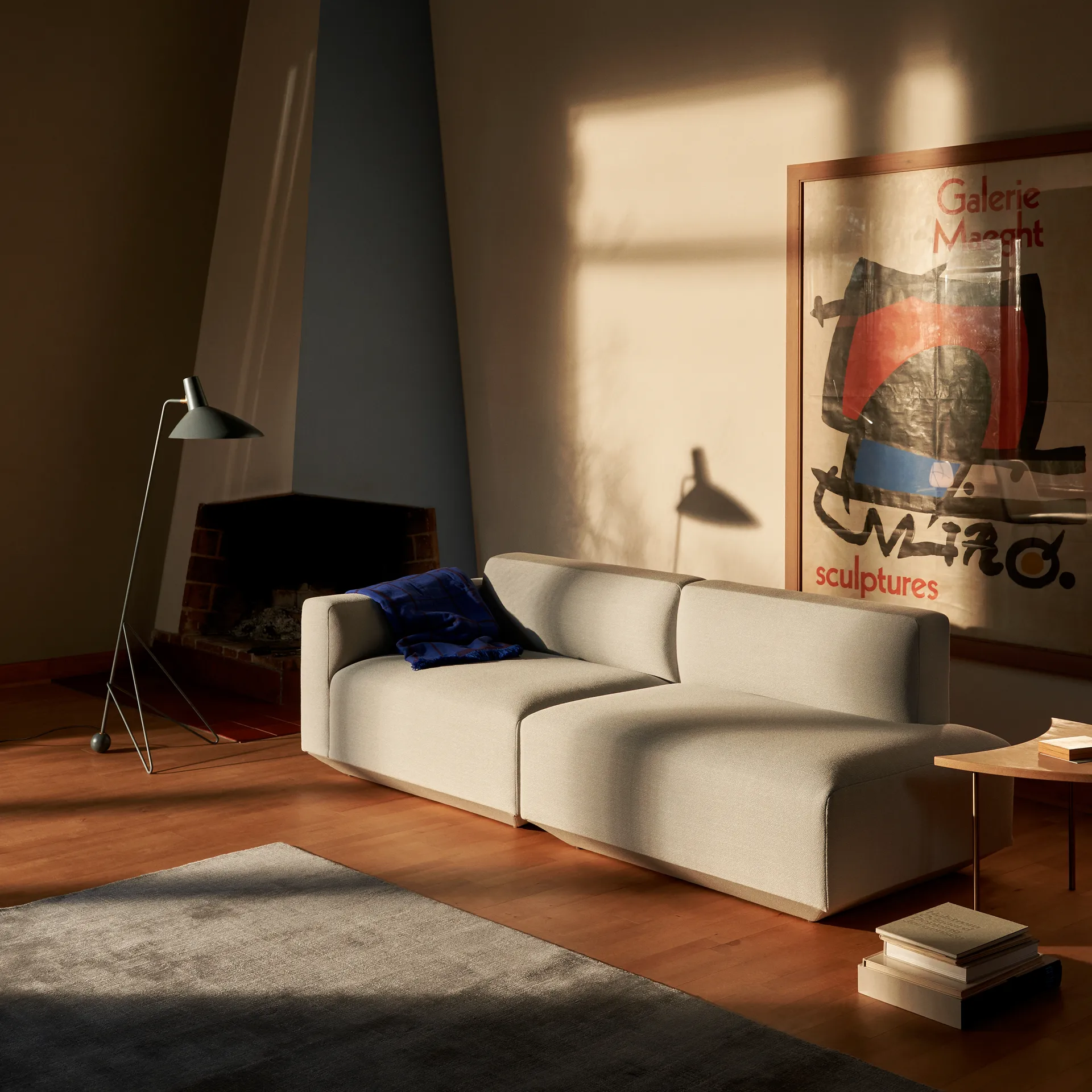 Tripod HM8 golvlampa, Moss &Tradition