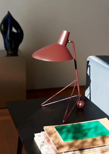 Tripod HM9 bordslampa 45 cm - Maroon - &Tradition