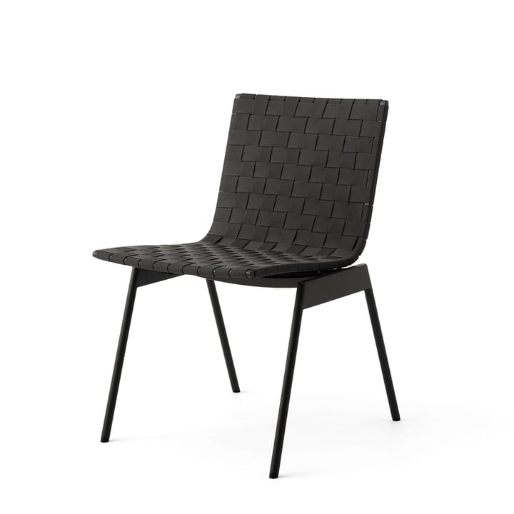 Ville Outdoor AV33 stol - Warm black - &Tradition