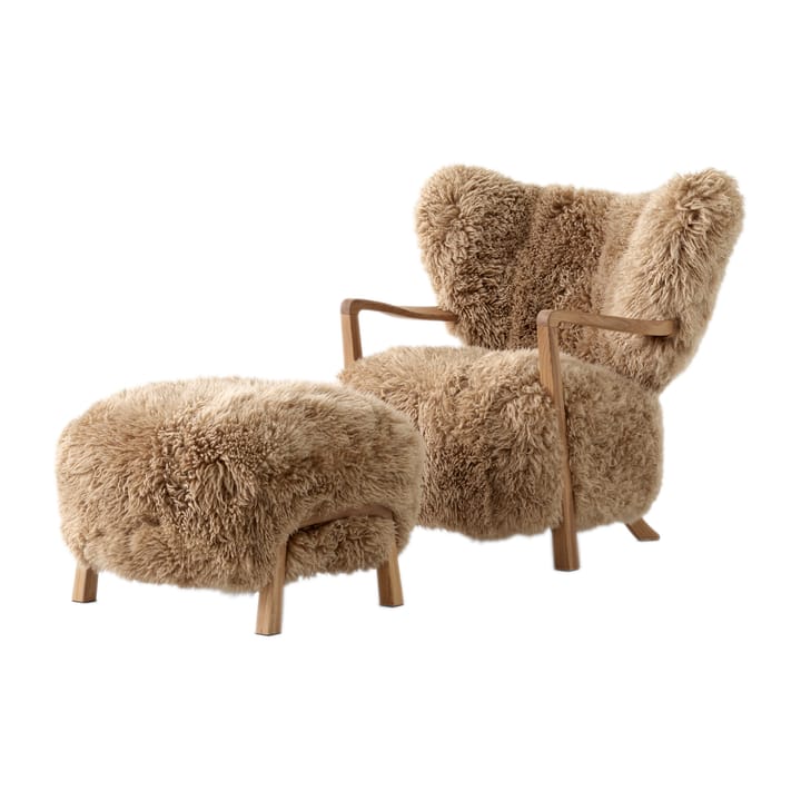 Wulff Lounge Chair ATD2 fåtölj inkl. pouf ATD3 - Oljad ek-Sheepskin honey - &Tradition