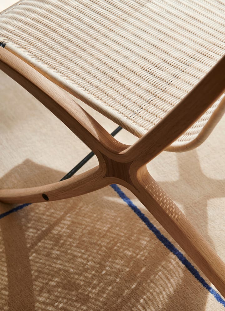 X loungefåtölj HM10, Walnut &Tradition